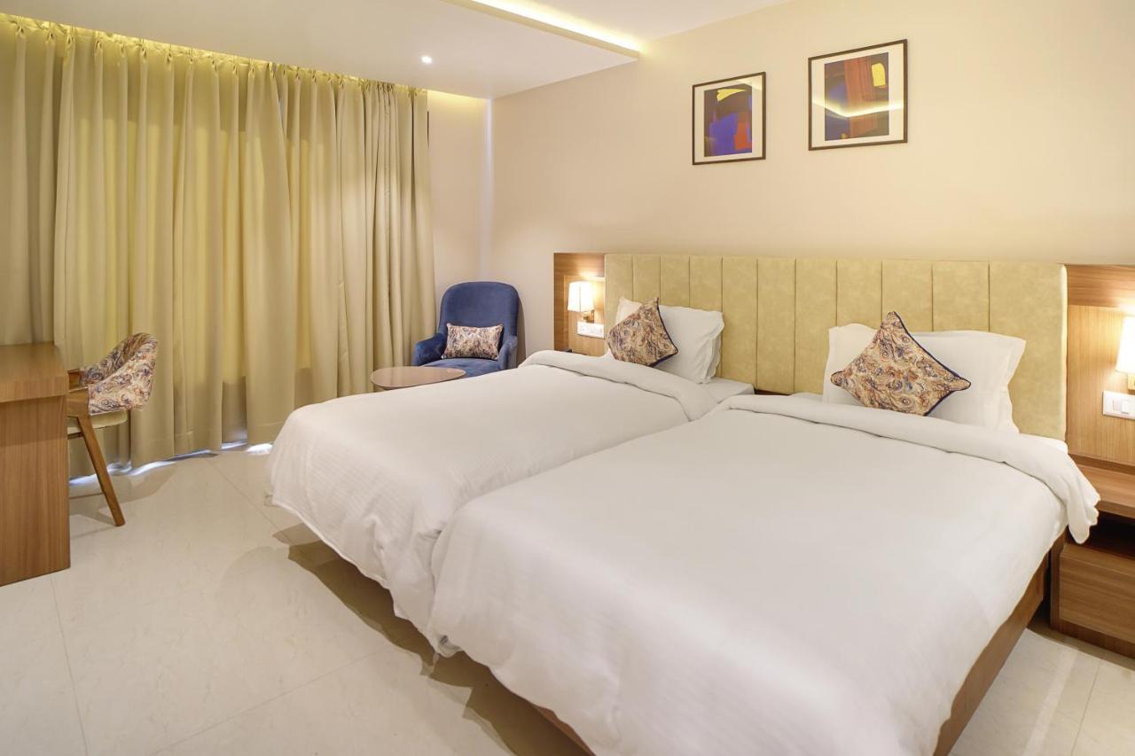 Hotel Four Element Varanasi Exterior foto